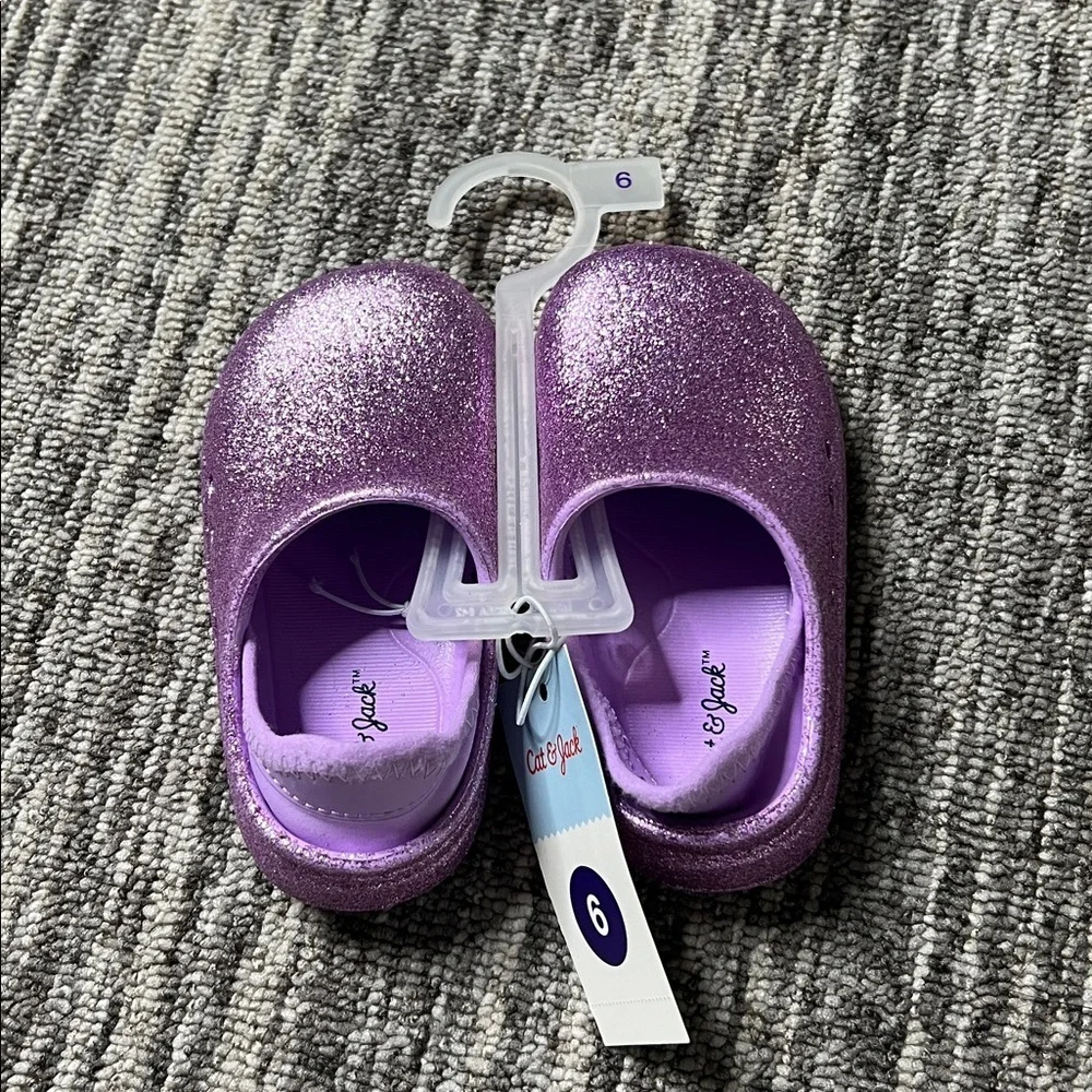 Cat & Jack  Kids Purple Glitter and Colorful Tie-Dye bundle Slippers Size 6